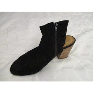 *Crown Vintage Mod Black Astarewia Suede Peep Toe